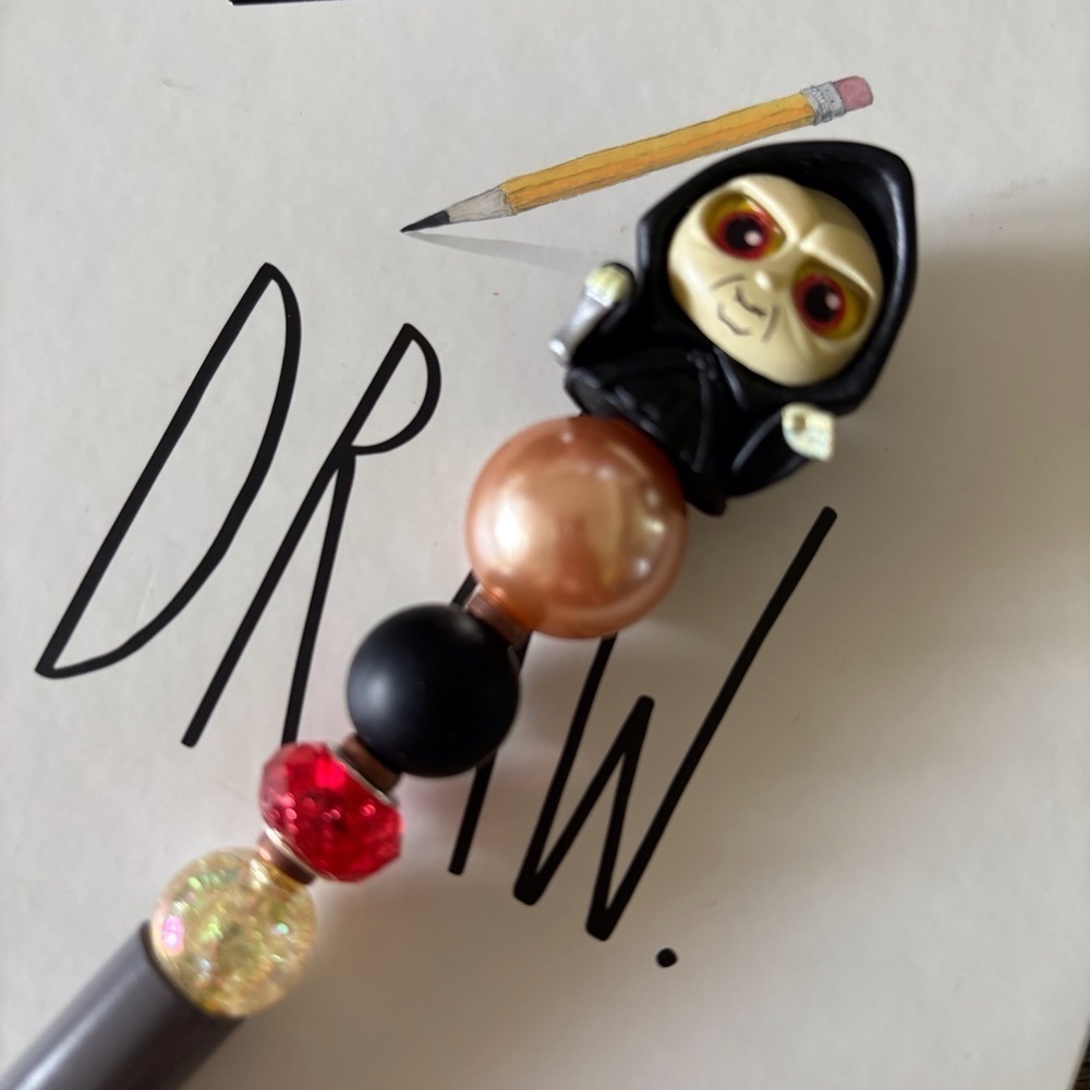 Disney Doorables: Star Wars: Emperor Palpatiwe handmade beaded pen
